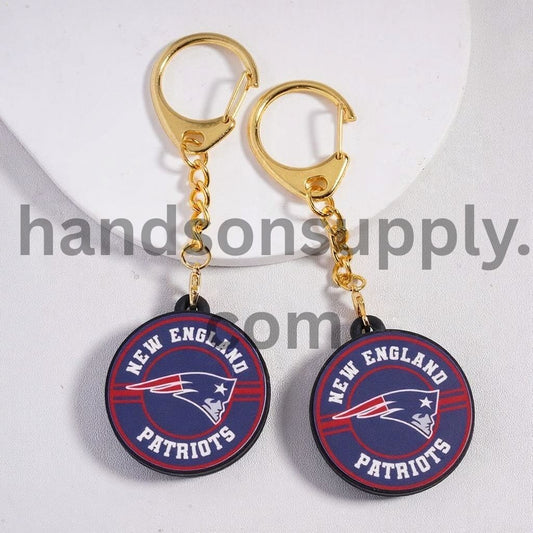 Gold Metal Keychain with Lobster Clasp and Resin Charm Pendant NE Football Design, Flat Round Shape Sports Fans & Accessories
