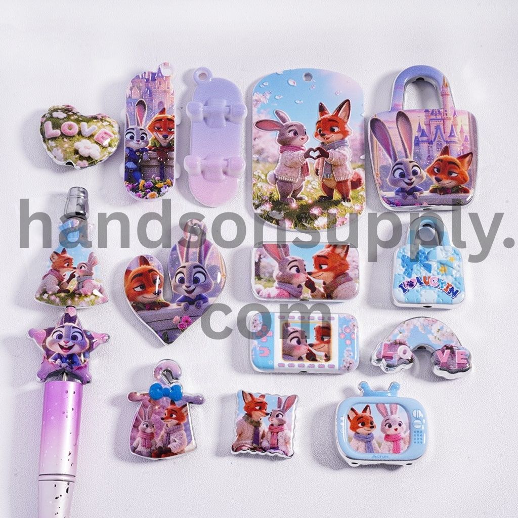 Concavo-Convex Crazy Animal City Character Series Print in Various Designs, Acrylic Beads Pendant Random Mix