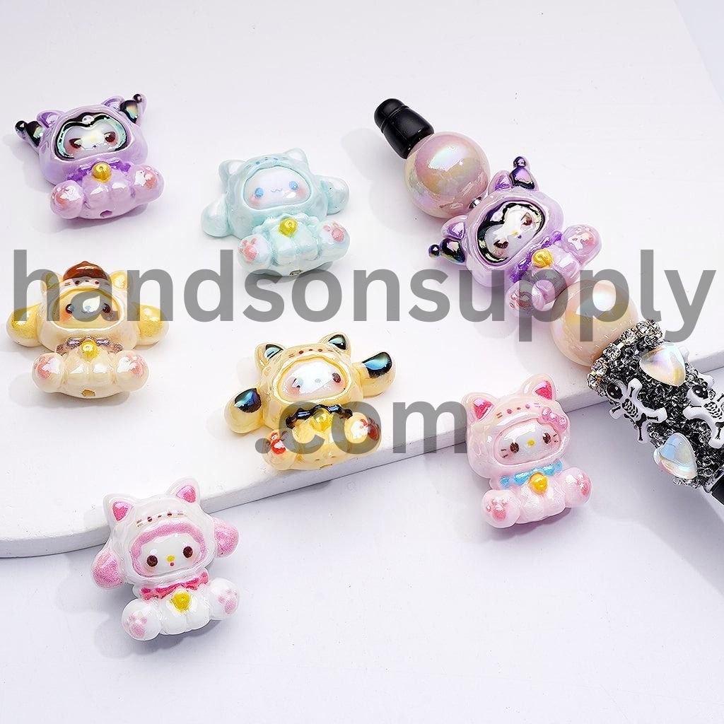 UV Coating Adorable Cat Character with Hat, Acrylic Beads Random Mix