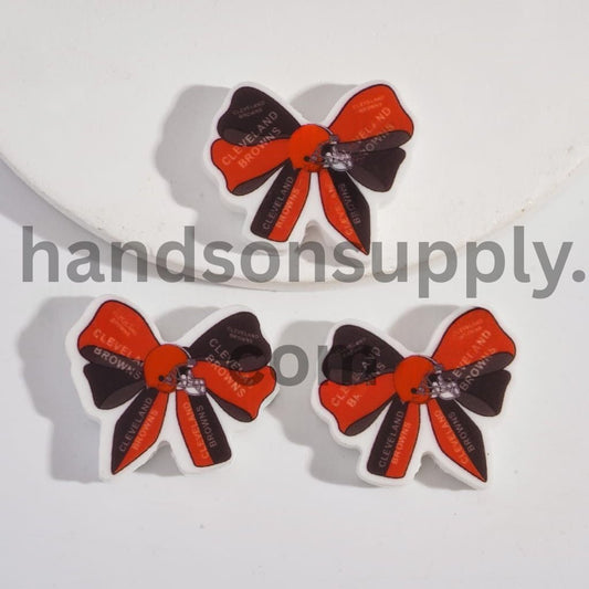 Cleveland Football Pattern Printed Bow Tie Shape Silicone Focal Beads