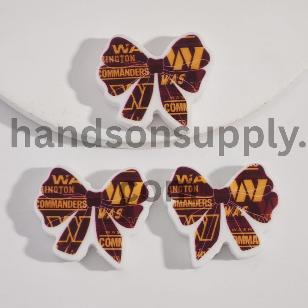 Washington Football Pattern Printed Bow Tie Shape Silicone Focal Beads
