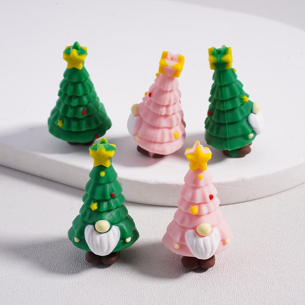 3D Cute Christmas Tree with White Beard Yellow Star Silicone Focal Beads Random Mix