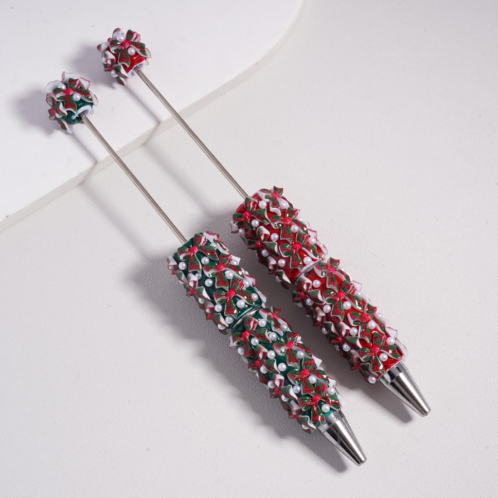 Red & Green Bowknots with White Pearls Christmas Theme Beadable Clay Pen