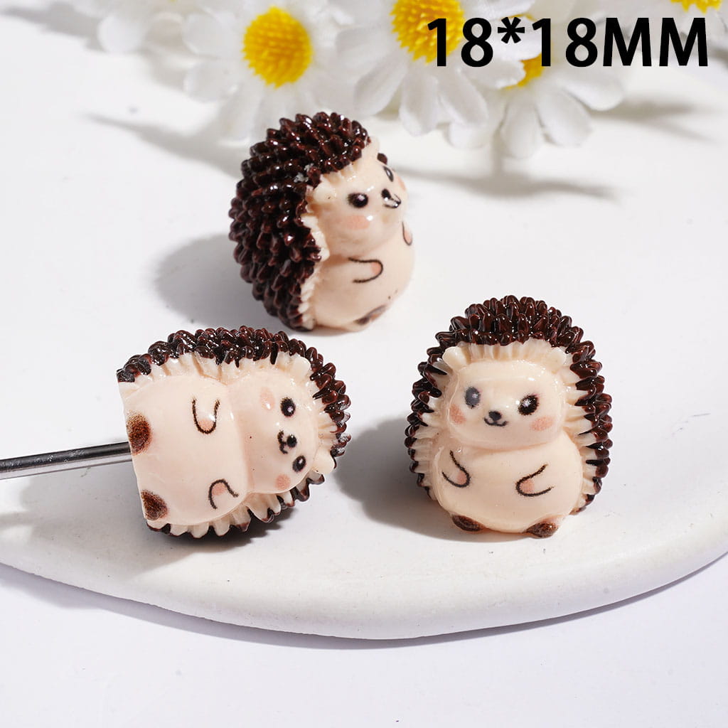Tiny Hedgehog Acrylic Figurine for Beads and Pen Topper, 18*18MM