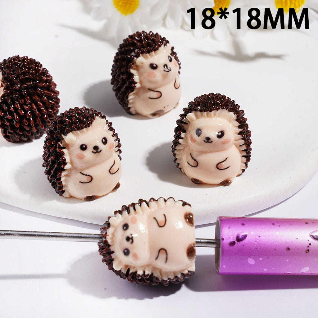 Tiny Hedgehog Acrylic Figurine for Beads and Pen Topper, 18*18MM