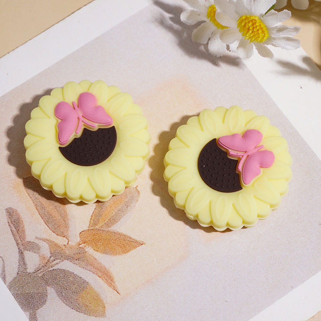 Cute Sunflower & Honey Bee Daisy and Insects Series Silicone Focal Beads, Multi-Color, Random Mix
