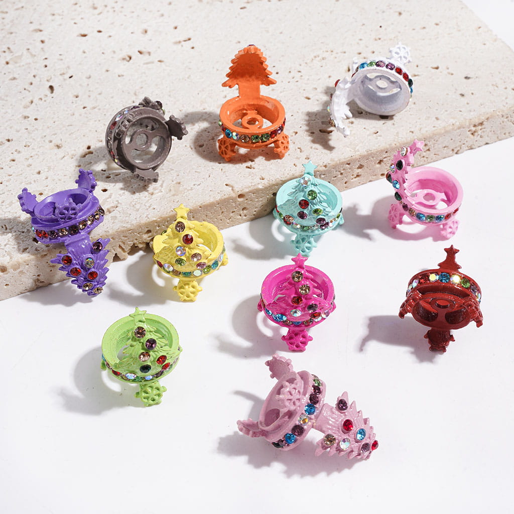 Music Box Design Metal Bead Cages, Bead Cap with Christmas Tree and Rhinestones, Jewelry Accessories, 16*22MM, Solid Color, Random Mix