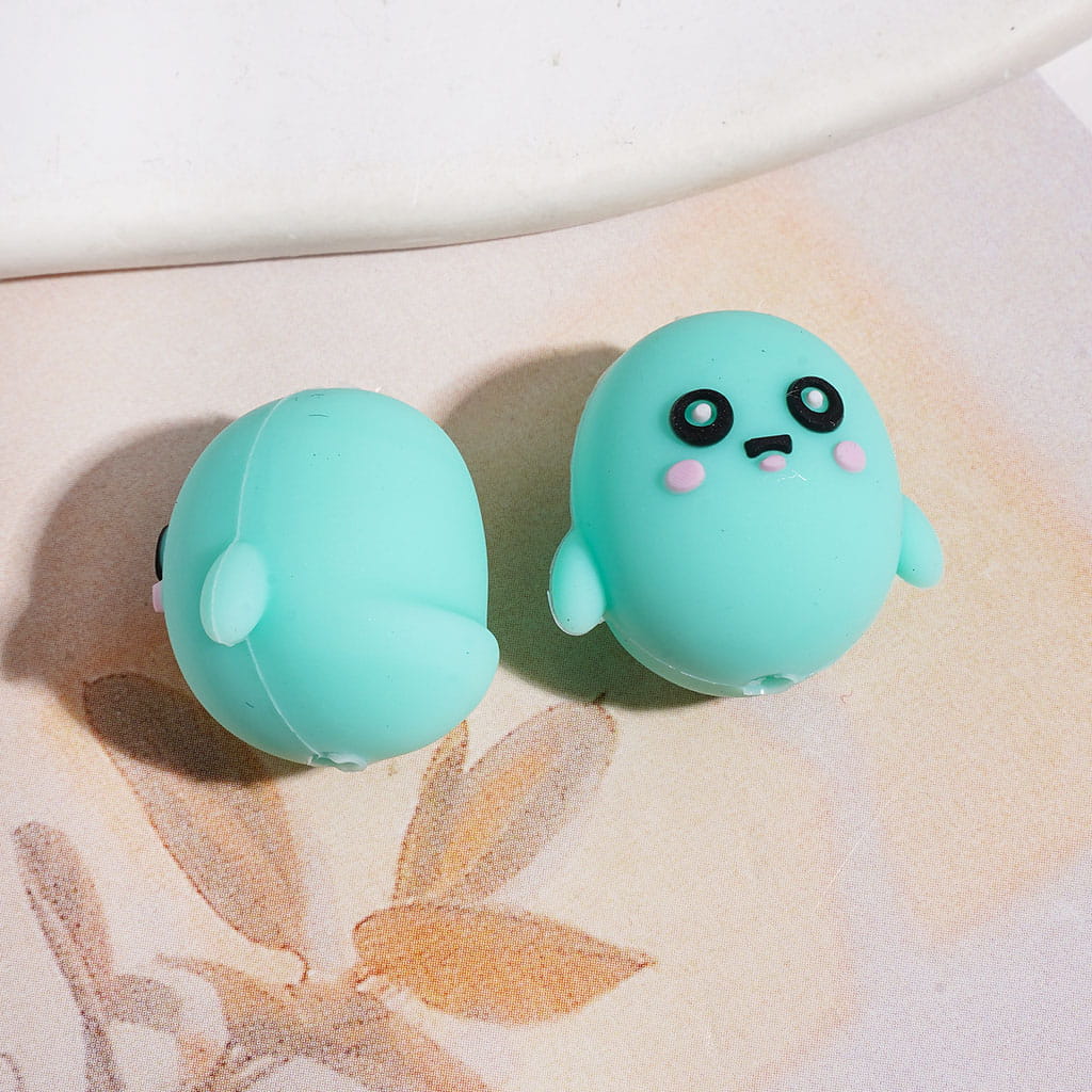 Silicone Focal Beads 3D Cute and Chubby Little Bird, Around 19MM, Multi-Color
