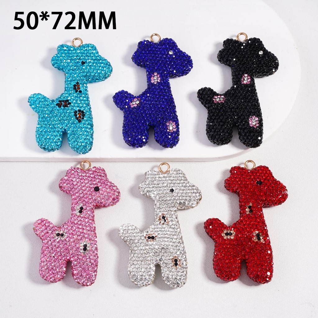 Giraffe Shape Multi Color Giraffe Clay Keychain Pendant Rhinestones Jewelry Accessories, 50*72MM