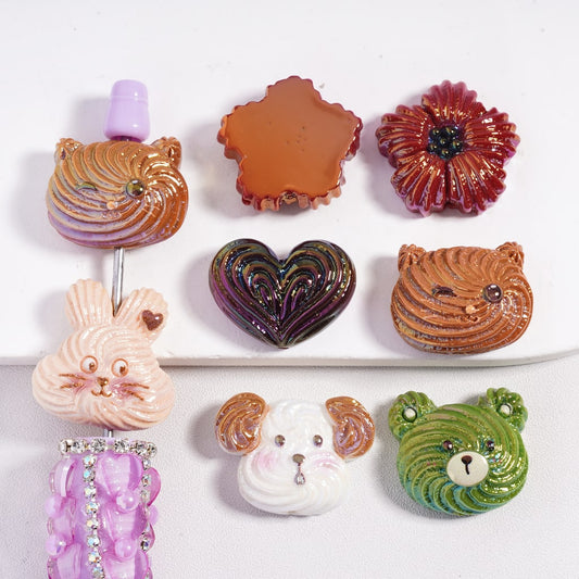 UV Coating Cute  Different Design Animals Series with Swirl Texture, Flat Back  Acrylic Beads Random Mix