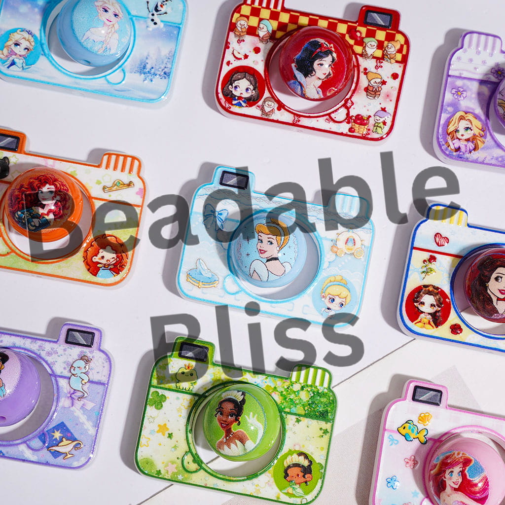 Classic Beautiful Princess Character Series Acrylic Beads, Hollowed Camera Frame and Round Beads Pieces, Random Mix (Please Read the Description))