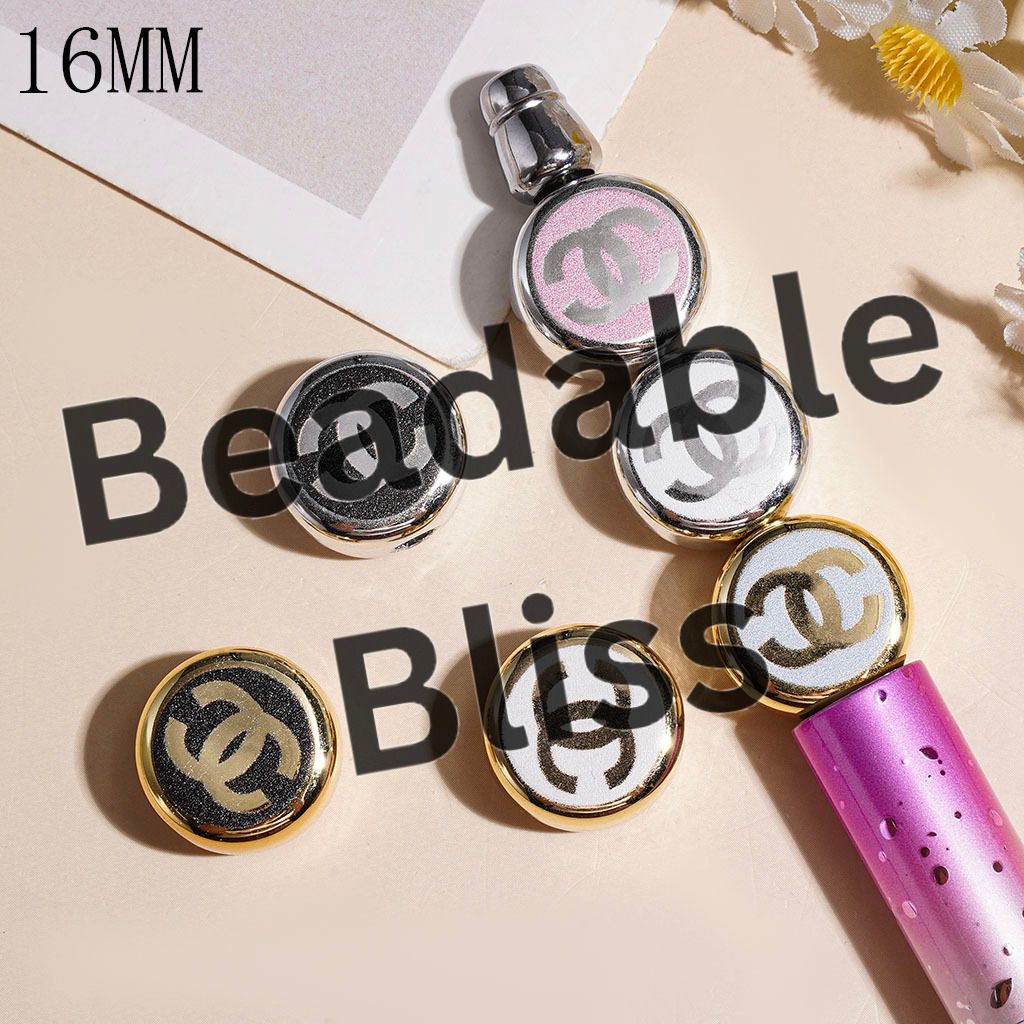 Acrylic Beads with Double "C" Pattern, 16MM, Flat Round Shape, Random Mix, Multi-Color