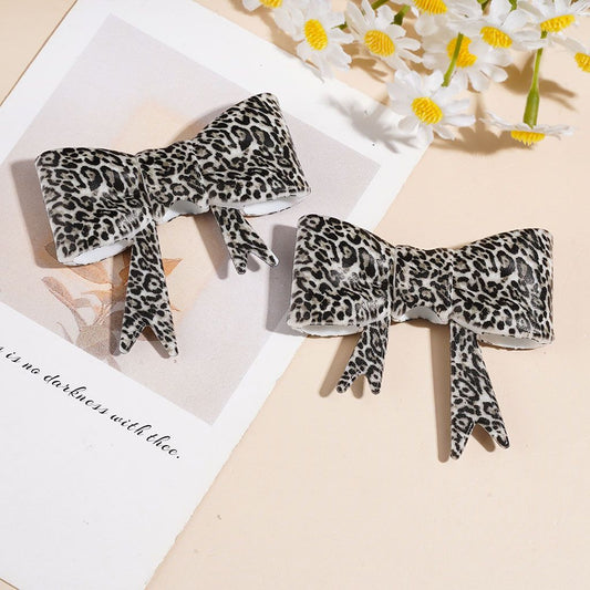 Adorable Black & Light Brown Jaguar Print Soft Bow Shape Silicone Focal Beads, 53*59MM