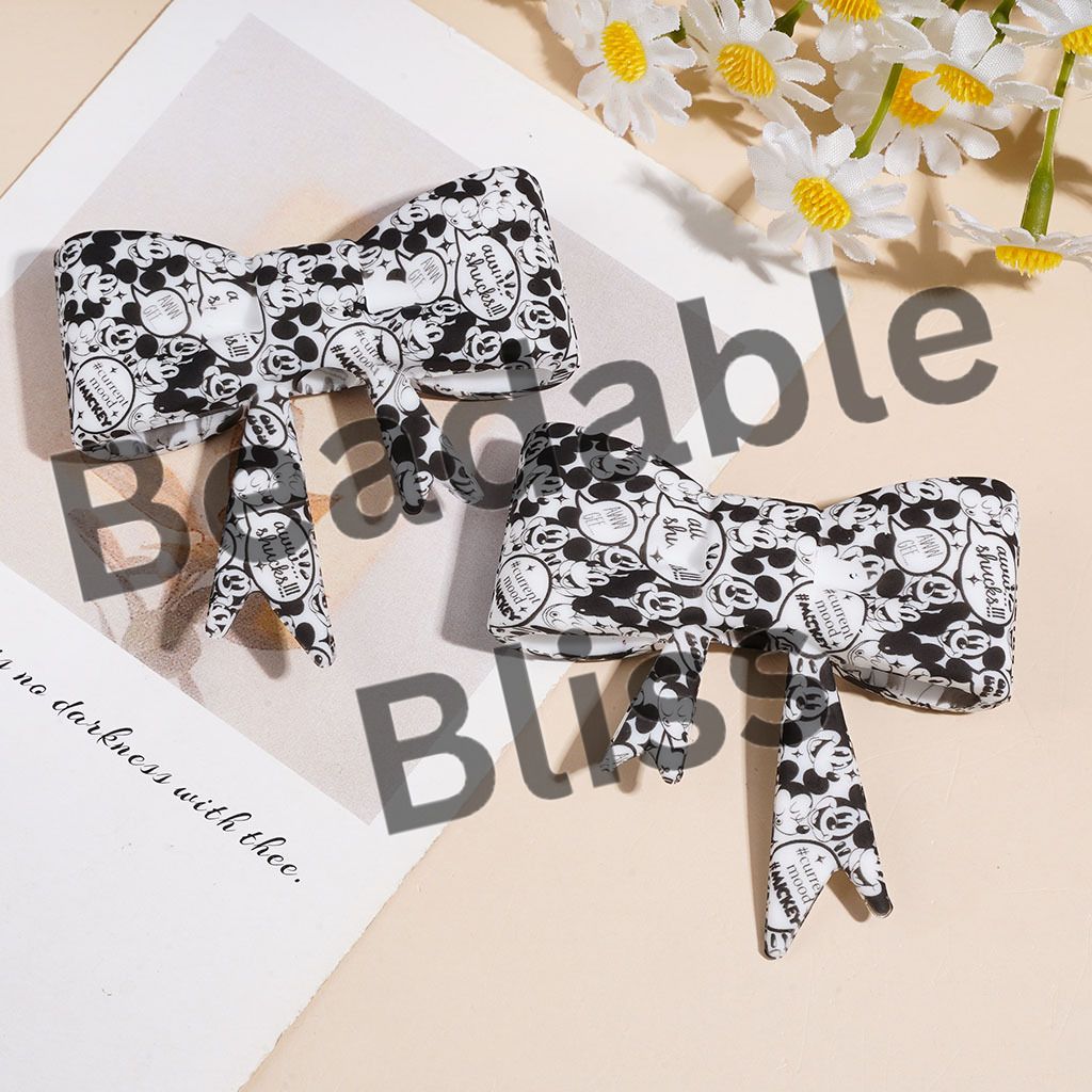 Soft Bowtie with Classic Animation Mouse Character Prints Silicone Focal Beads, 53*59MM