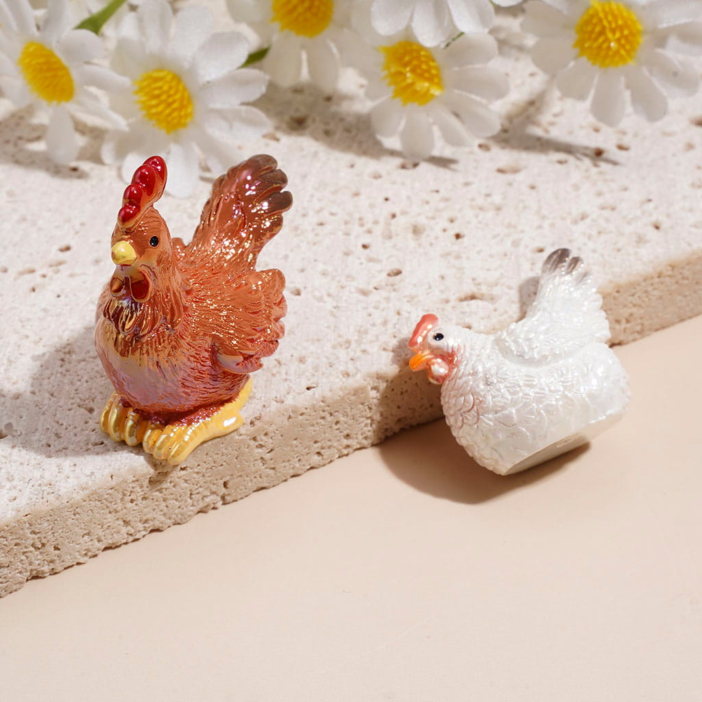 Cute Chicken, Hen & Nest Design with UV-Coated Glossy Finish Acrylic Beads, Random Mix