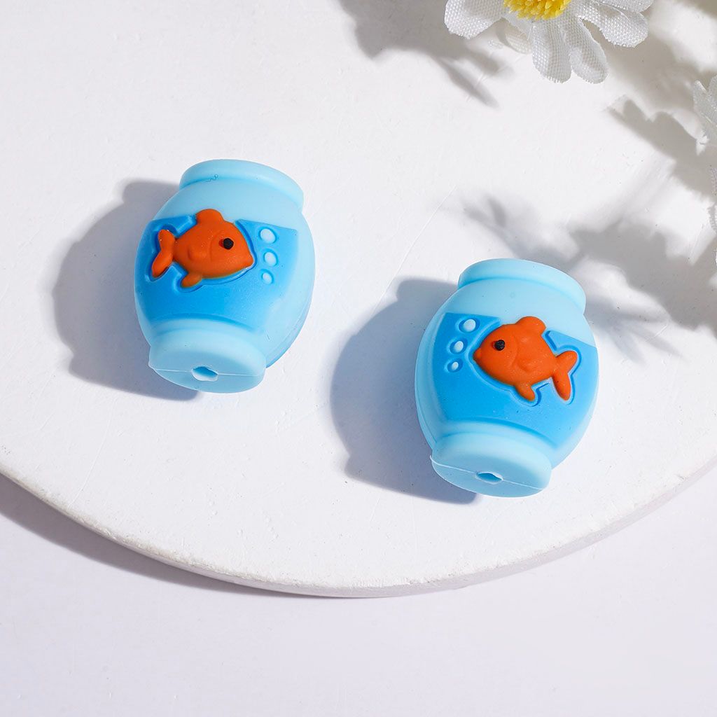 3D Playful Marine Life Series Crab, Lobster & Fish Tank Silicone Focal Beads, Random Mix