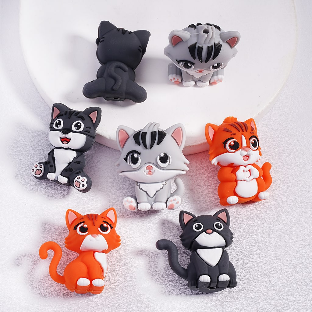 3D Cute Adorable Cat Designs in Various Styles Silicone Focal Beads Random Mix