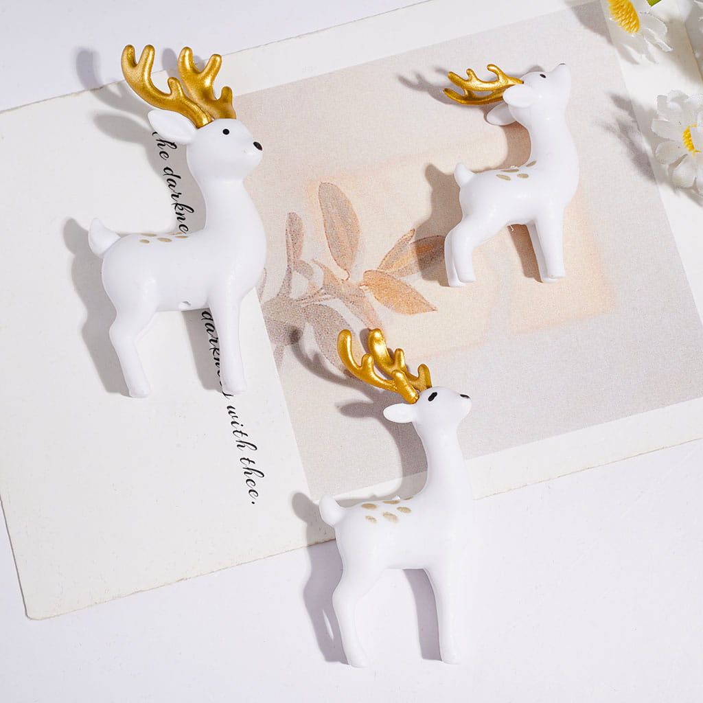 Acrylic Beads White Deer with Gold Horns, Small and Middle and Large Size, Random Mix (Please Read the Description)
