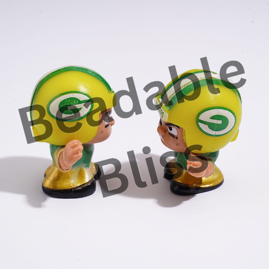 Acrylic American Football Player Figurine for Pen Topper or Beads, Jewelry Accessories, Height 40MM, Random Mix