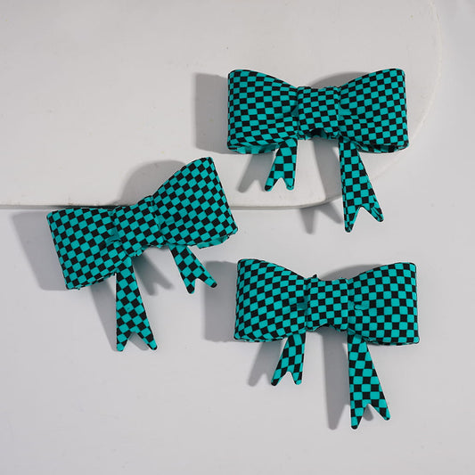 Food‑Grade Silicone Bowknot Straw Topper with Green & Black Checkered Prints