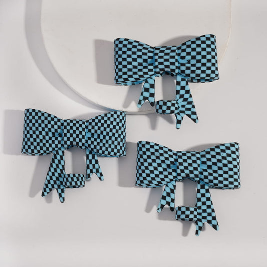 Food‑Grade Silicone Bowtie Straw Topper with Blue & Black Checkered Pattern
