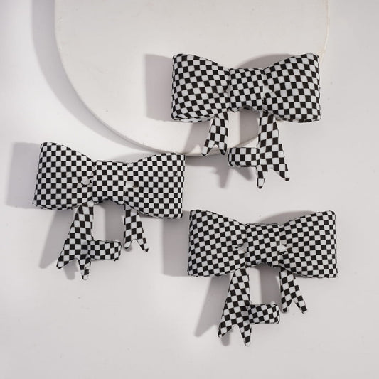 Food Grade Silicone Straw Topper for Cups and Tumblers, Black and White Checkered Bowtie