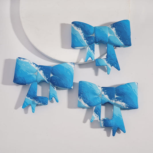 Food‑Grade Silicone Bowtie Straw Topper with Blue & White Sea Waves Print