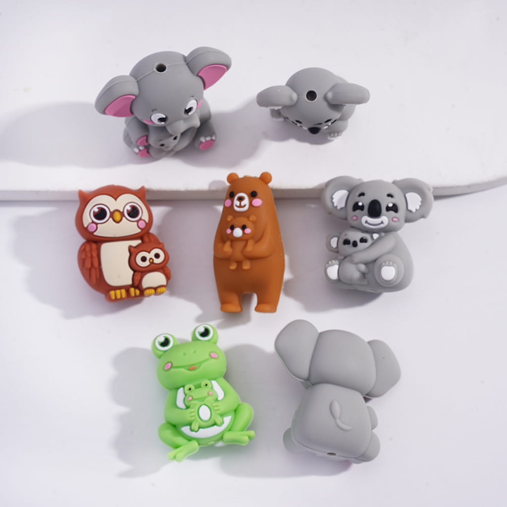 3D Mom & Baby Animal Series Mother’s Day Theme Silicone Focal Beads