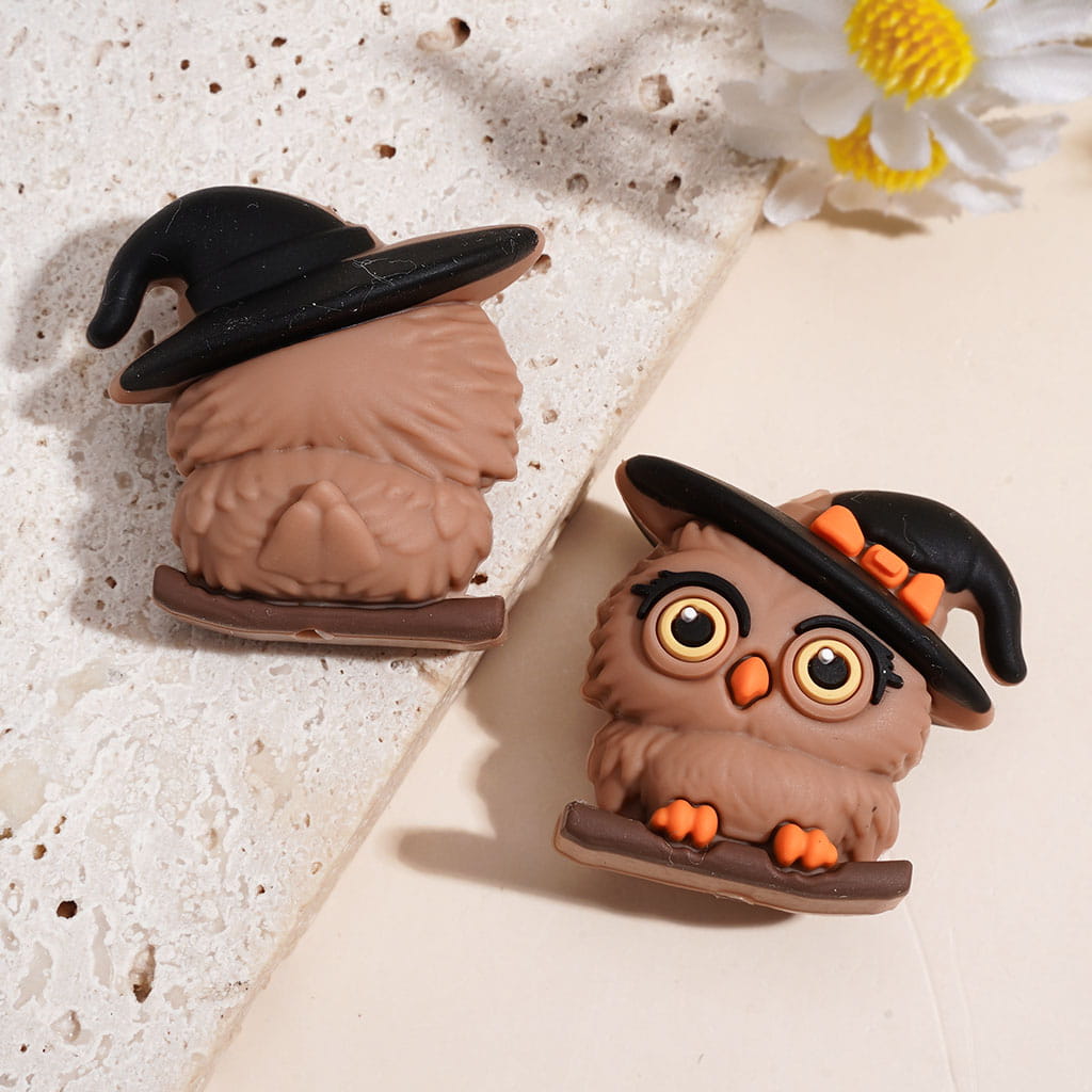 3D Halloween Big-Eyed Owl Silicone Focal Beads with Witch Hat & Standing on Tree Branch, 27*28MM, Random Mix