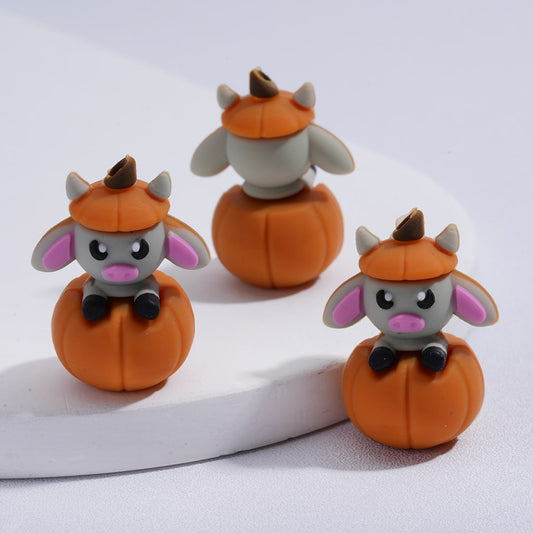3D Little Cute Cow Sits on the Pumpkin Silicone Focal Beads