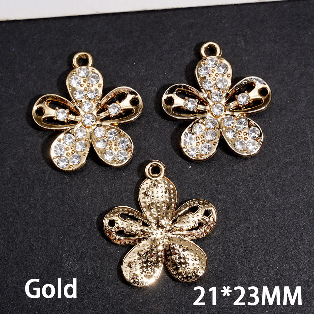 Sparkling Five-Petal Flower with Clear Rhinestones, 21×23MM, Gold Alloy Charm Pendant & Jewelry Accessories