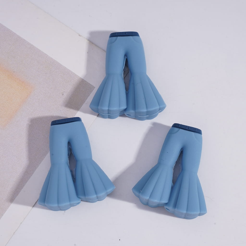 3D Spring & Autumn Clothing Shapes Silicone Focal Beads