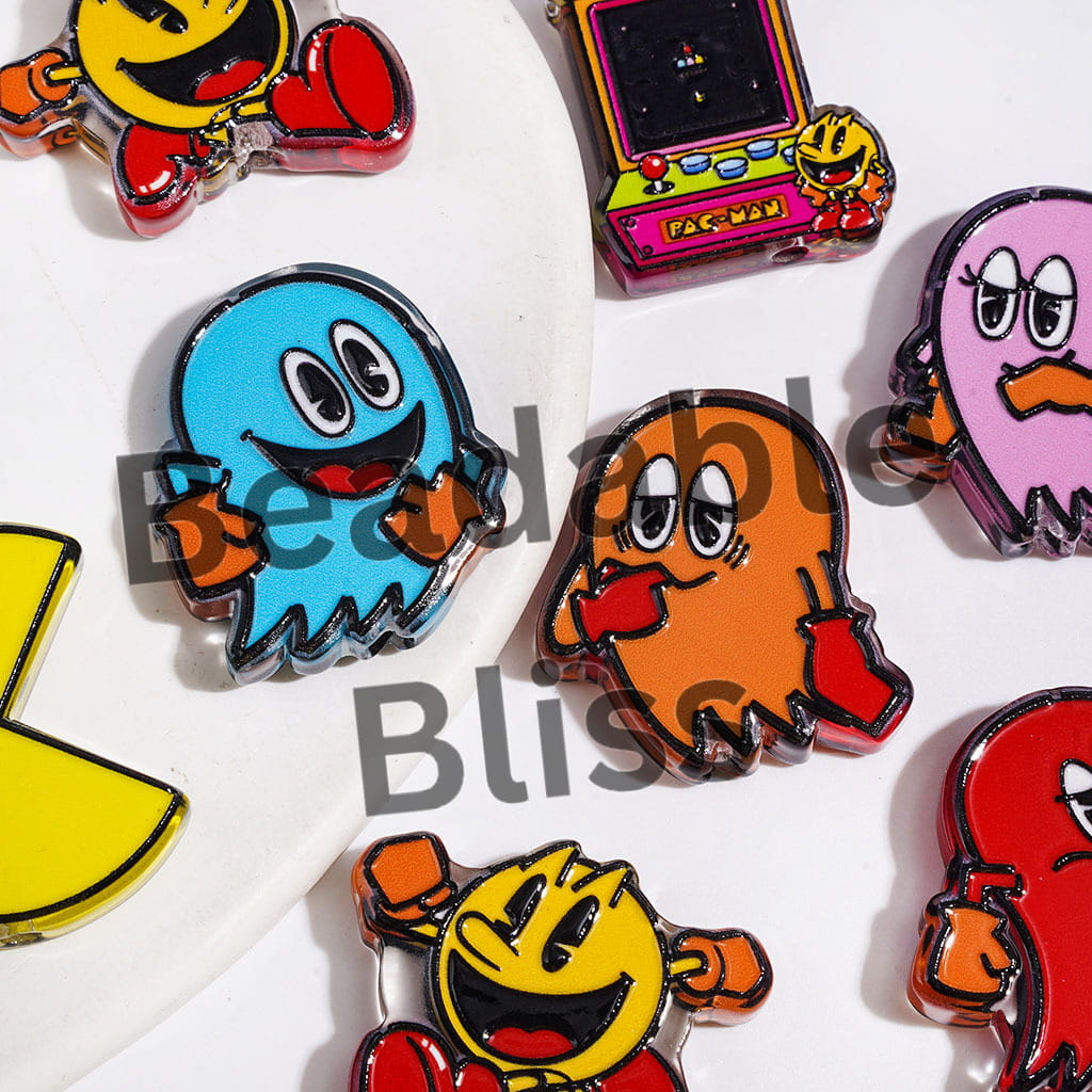 Retro Game Character Theme Acrylic Beads, Semi-Clear, Random Mix