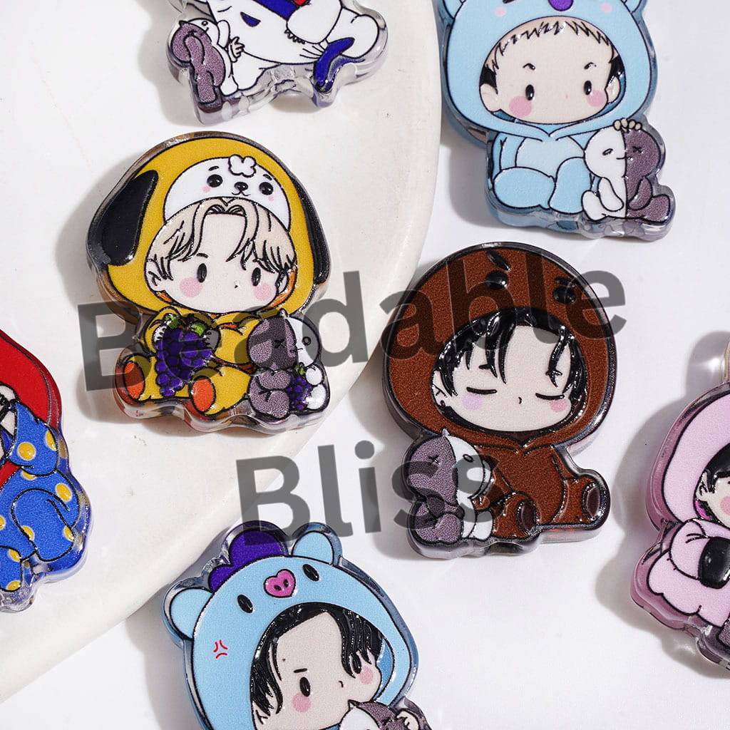 Acrylic Beads Cartoon Korea Boy Group Image with Jumpsuit Series, Semi-Clear, Random Mix