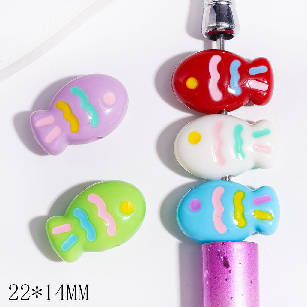 Colorful Fish Character with Linear Stripe Pattern Acrylic Beads, 22*14MM, Multicolor, Random Mix
