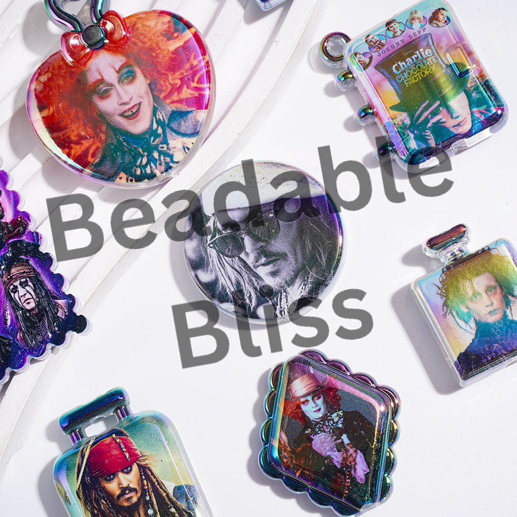 Acrylic Beads and Pendants Lonely Scissorhands Robot Character Series, UV Finish, Random Mix