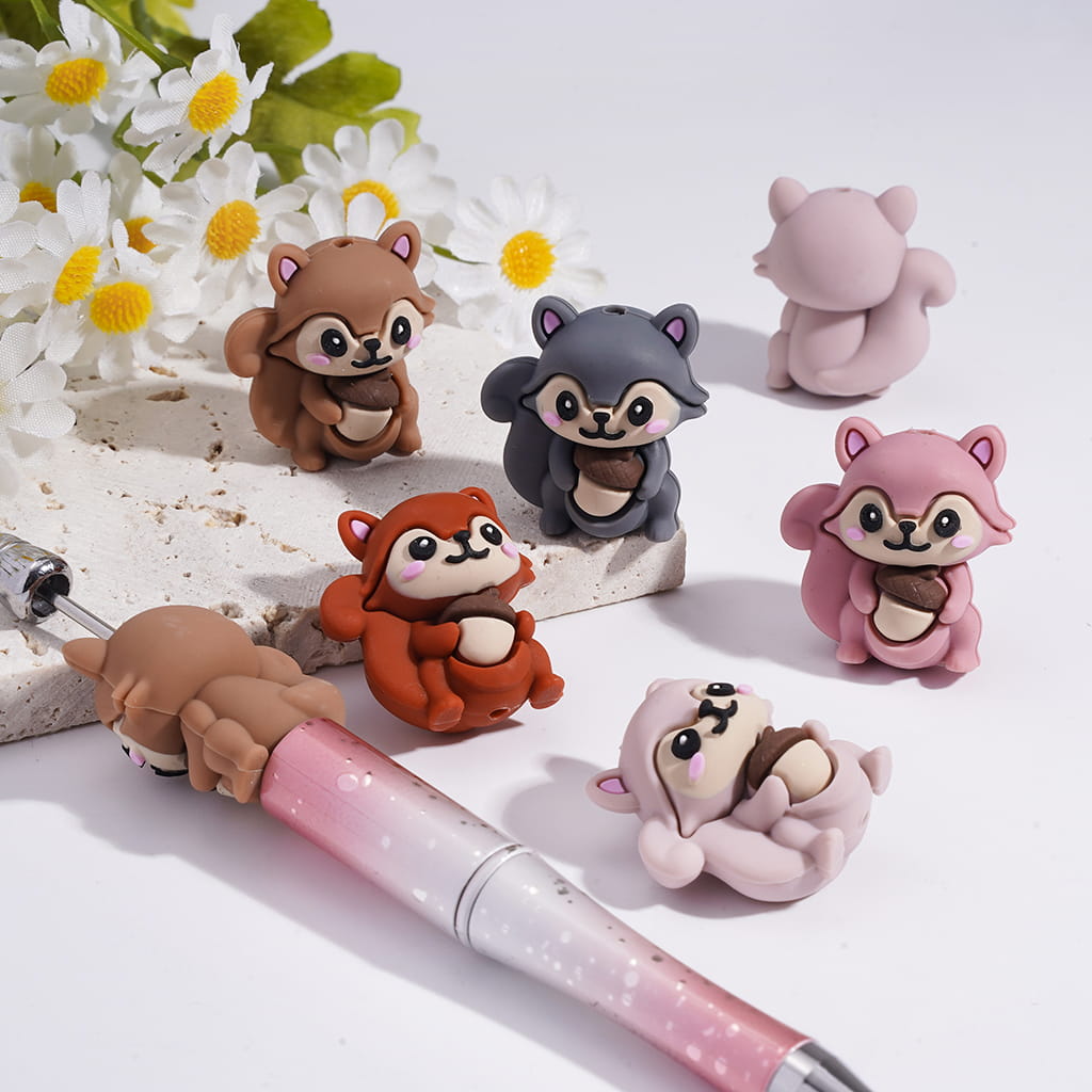 3D Cute Squirrel Holding Pine Cone Animal Series Silicone Focal Beads