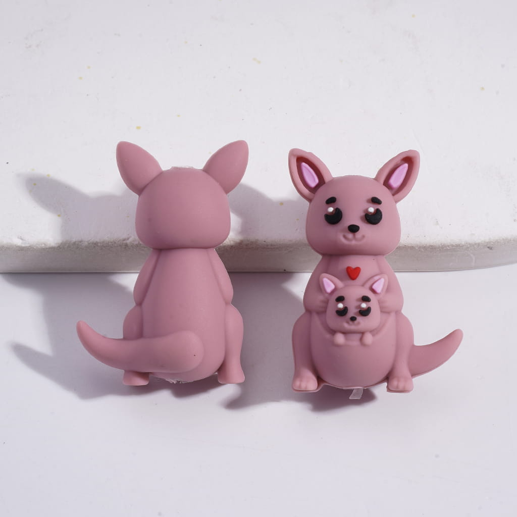 3D Cute Animal Series Kangaroo Mom Holding Baby Silicone Focal Beads