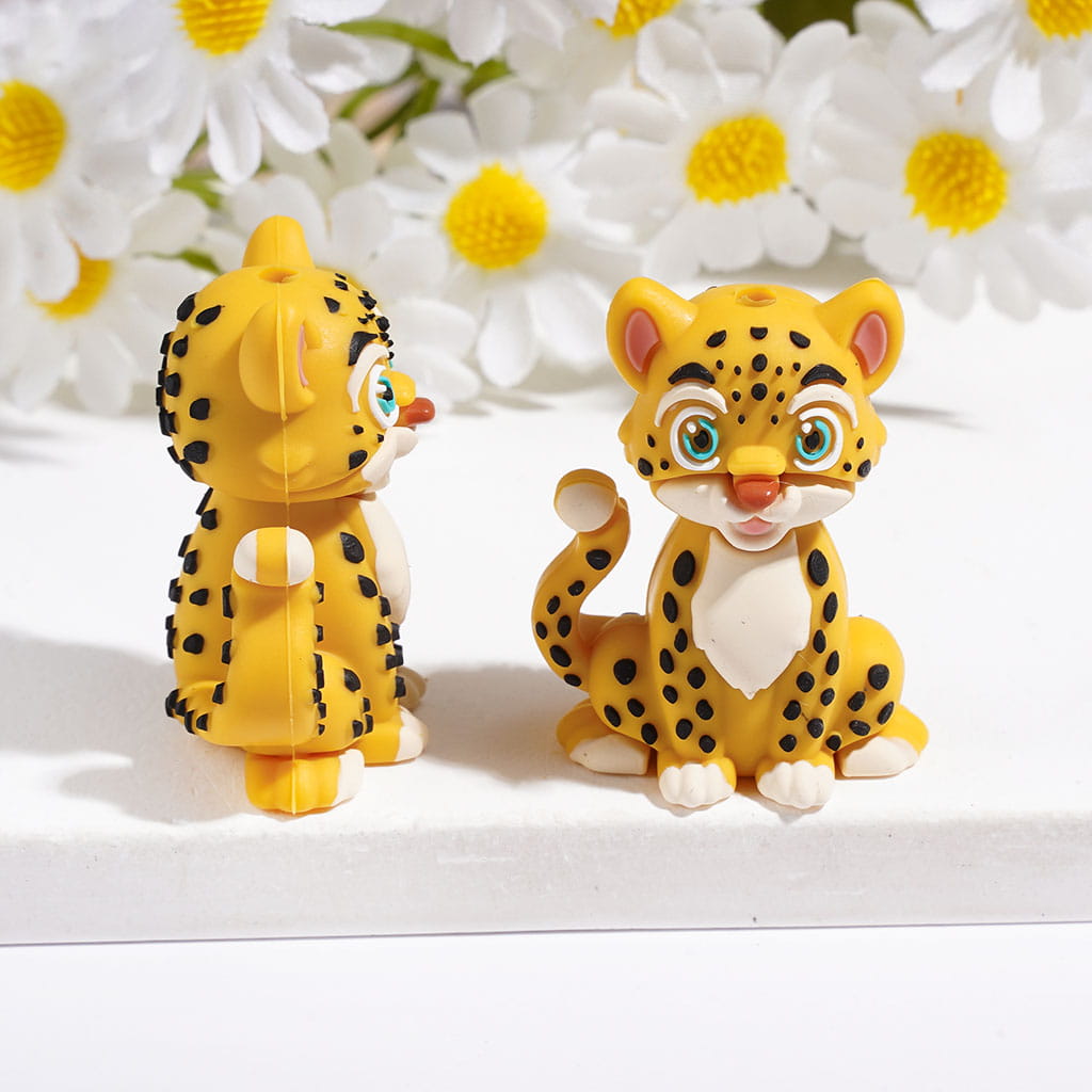 3D Safari Animal Series with Cheetah, Deer, Zebra & Cow, Silicone Focal Beads Random Mix