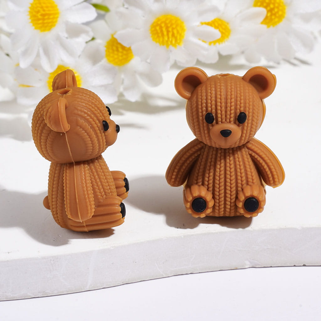 3D Adorable Knitted Teddy Bear with Wool Yarn Texture Silicone Focal Beads, Multi Colors Random Mix