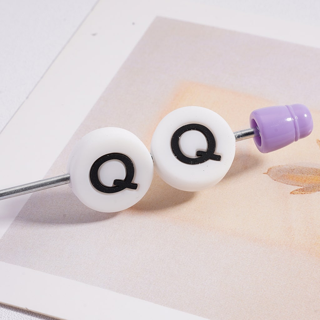 Mini Flat Round Alphabet English Letters Prints Silicone Beads (The Hole is Horizontal, not Vertical)