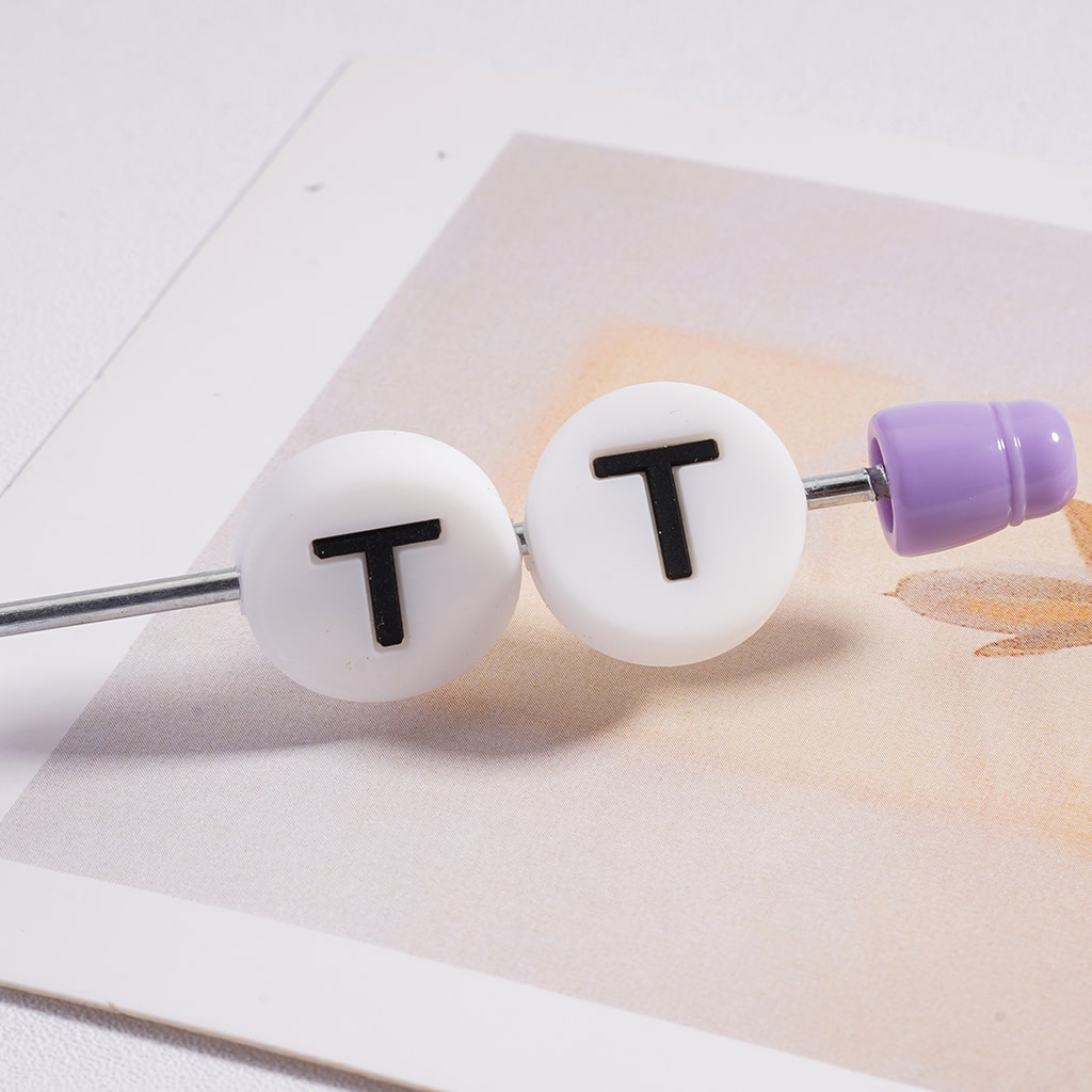 Mini Flat Round Alphabet English Letters Prints Silicone Beads (The Hole is Horizontal, not Vertical)