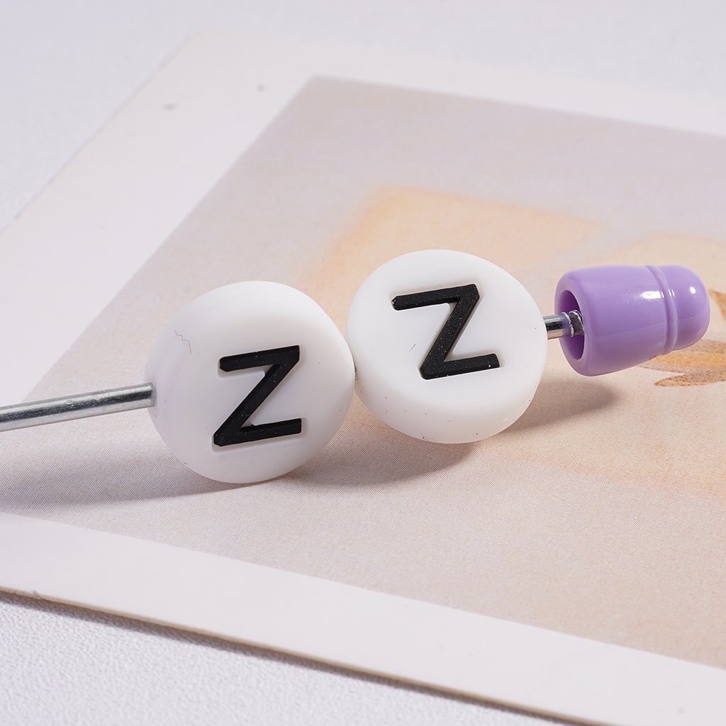 Mini Flat Round Alphabet English Letters Prints Silicone Beads (The Hole is Horizontal, not Vertical)