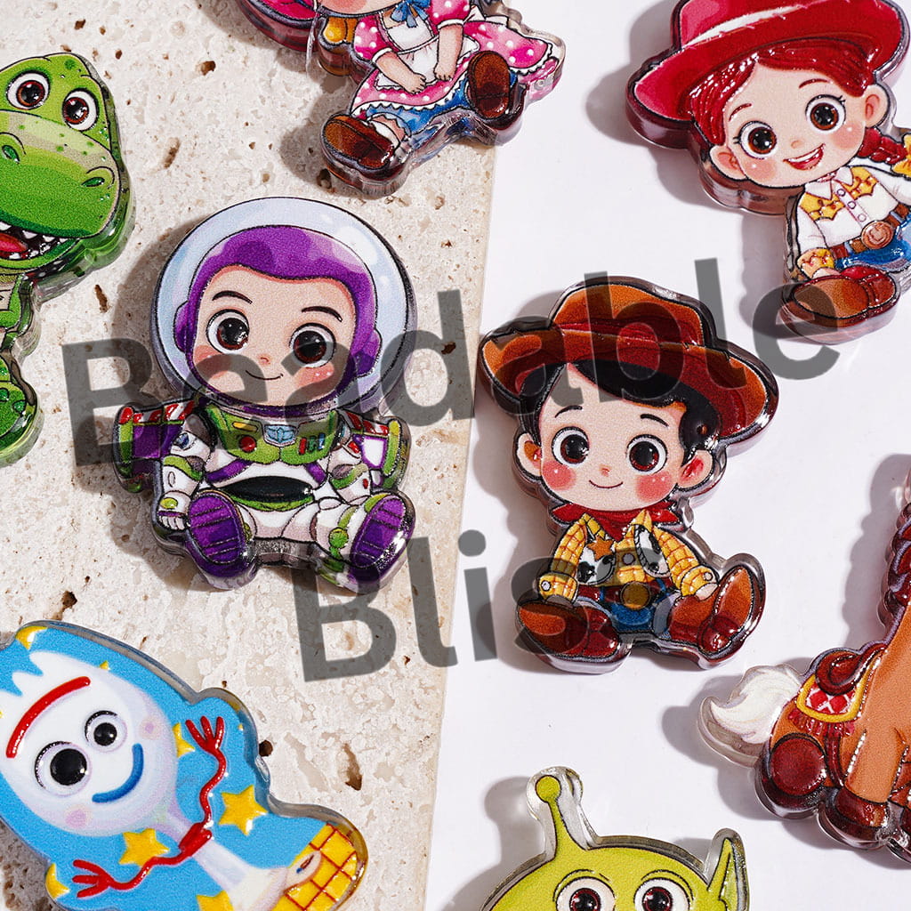 Mini Adventure Toy Character Series Acrylic Beads, Semi-Clear, Random Mix