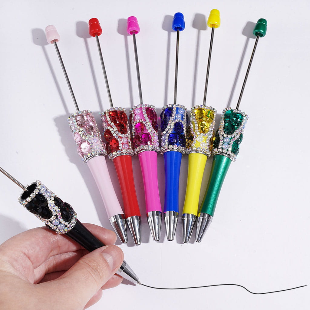 Handmade Beadable Pens with Skull Head Rhinestones and UV Coating Half-Faced Pearls, AB Rhinestone Chains, Assorted Colors, Random Mix