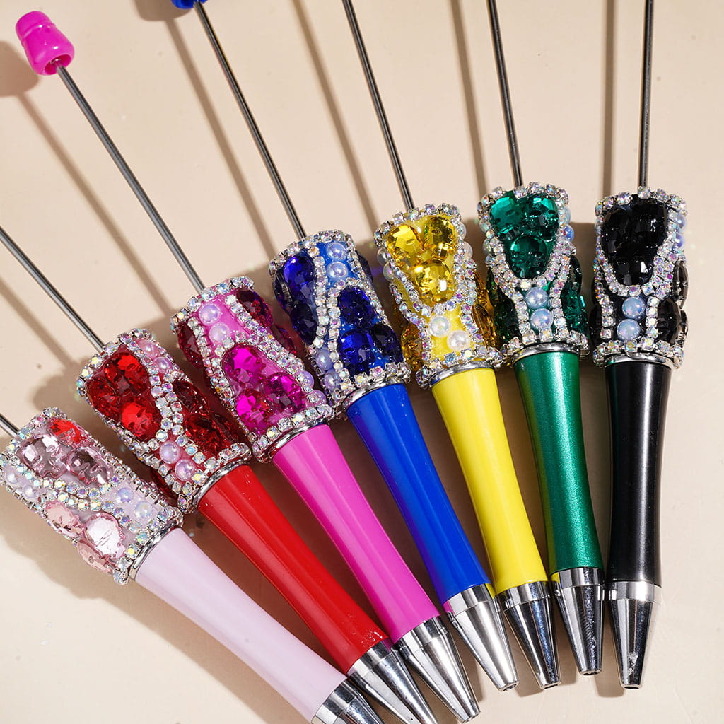 Handmade Beadable Pens with Skull Head Rhinestones and UV Coating Half-Faced Pearls, AB Rhinestone Chains, Assorted Colors, Random Mix