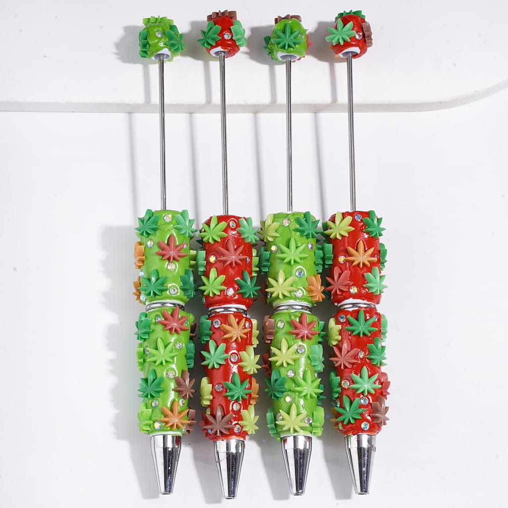 Decorative Beadable Clay Pen with Maple Leaf Design, Red & Green Background