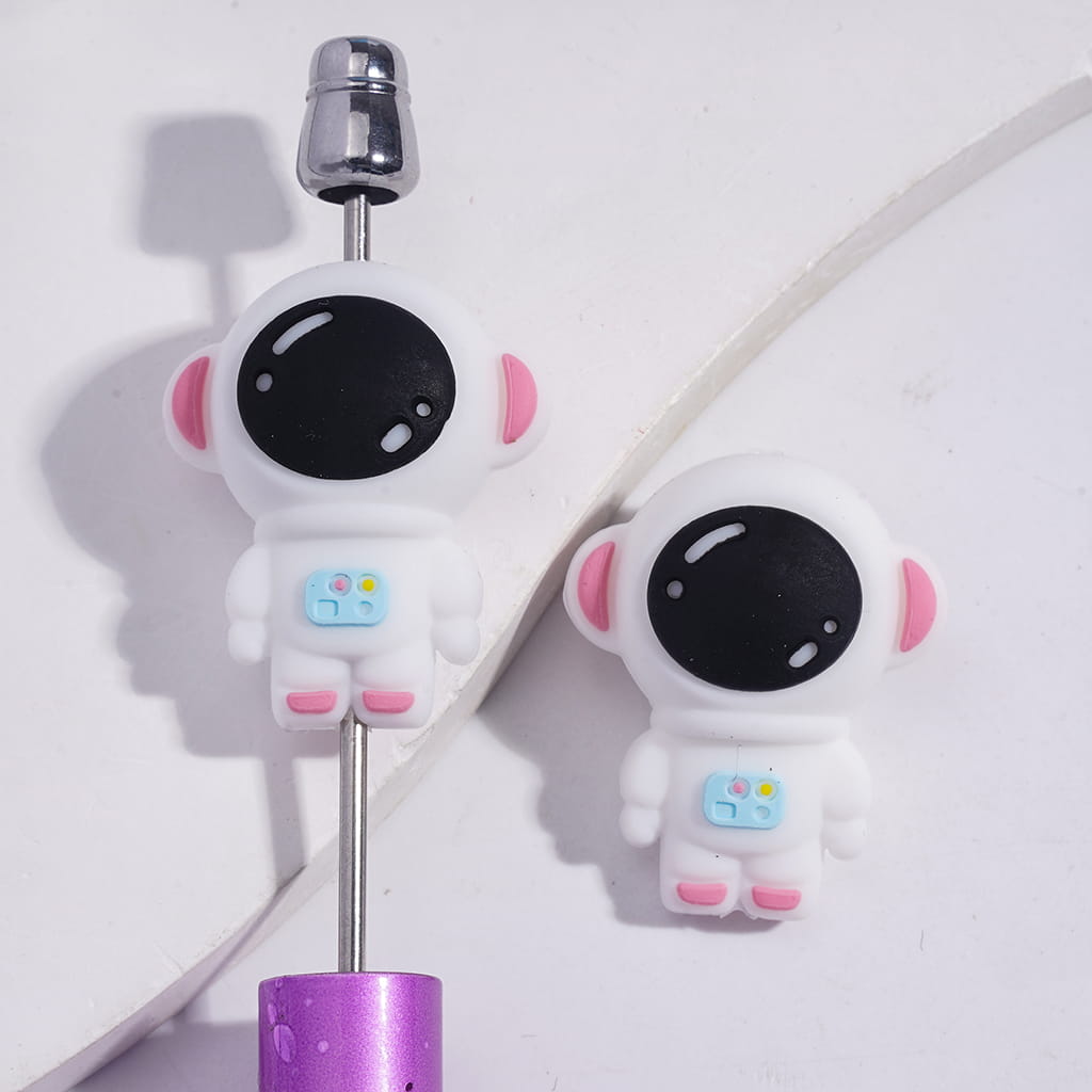 3D Cute Character Design Space Theme Astronaut Silicone Focal Beads Random Mix