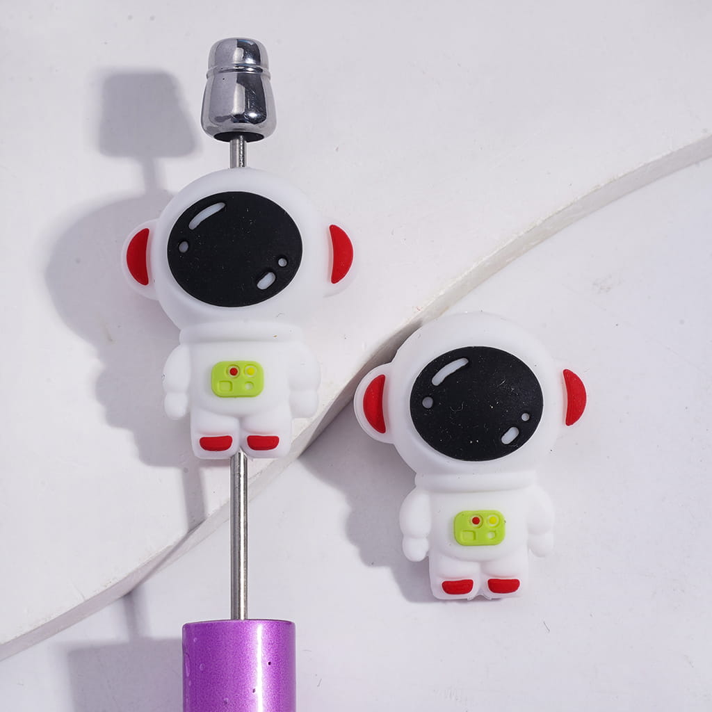 3D Cute Character Design Space Theme Astronaut Silicone Focal Beads Random Mix