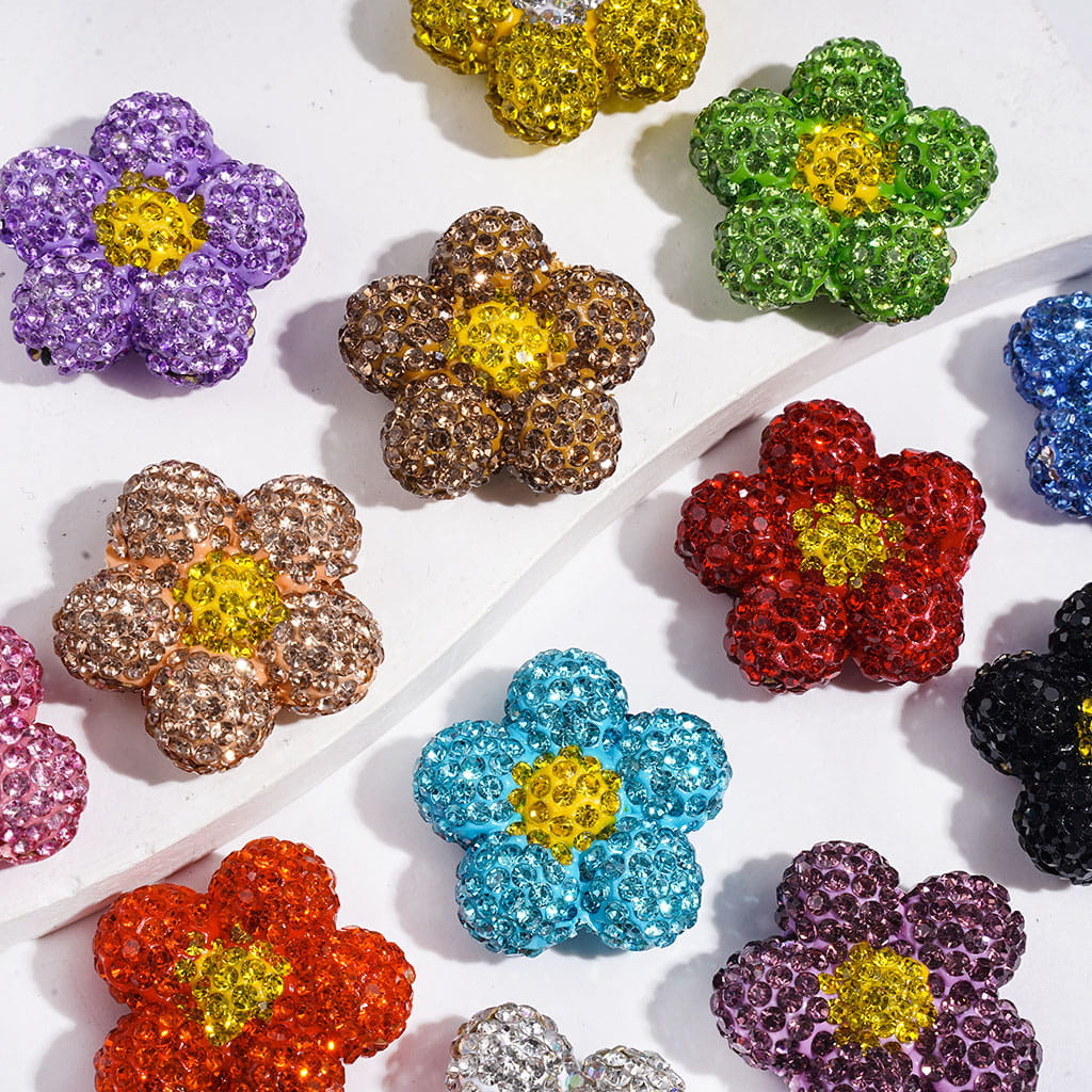 Five-Petal Flower Clay Beads with Cone-Shaped Rhinestones, 24*24MM, Multi-Color Random Mix
